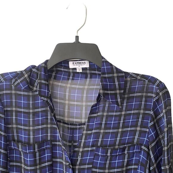 Blue and white button down shirt from express - Picture 2 of 5